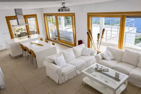 Catalunya Casas: Modern Villa Mestral för 9 gäster, bara några kilometer till stranden! - Image 3