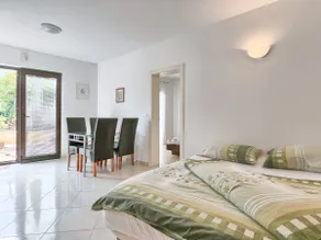 Villa Alpa, Unterkunft in Punta-Umag, klimatisiert, WLAN, kostenlose Parkplätze - Image 4