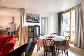 2 bedroom apartment in the heart of the old town - Image 4