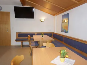 Haus Stark - Image 3