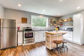 Private Gated Casita w/ Pool Access! 12 Mi to Dtwn - Image 2