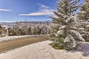 NY! Steamboat Springs Condo m / Spa, Udsigter & Grill! - Image 3