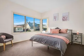 Bellerive Quay—Modern Living with Yacht Club Views - Image 4