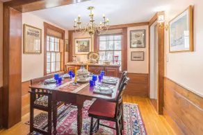 Særlige -See Gardens of Marblehead Bloom, 4 min gang til stranden, Privat Patio-Brackett Cottage - Image 4