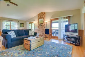 2 Mi to Wineries: Calm Cottage on 90 Acres w/ Barn - Image 5