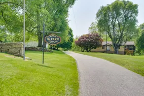 2 Mi to Wineries: Calm Cottage on 90 Acres w/ Barn - Image 2