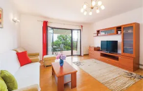 Pet Friendly Apartment In Pobri - Image 3