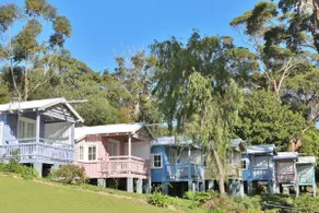 Cottage 4 Hyams Beach Seaside Cottages - Image 2