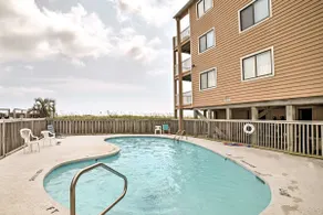 Oceanfront Carolina Beach Condo w/ Pool & Views! - Image 2