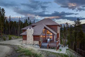 Ski Pole Lodge - Log home that Sleeps 14! - Image 2