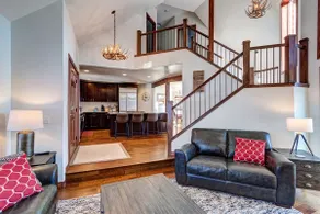 Ski Pole Lodge - Log home that Sleeps 14! - Image 5