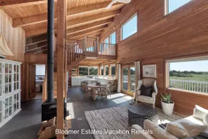 Wood Stove, HOT TUB, Peaceful, Near town NO PETS ALLOWED (Seahaven) - Image 3