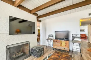3 Mi to Old Town: Scottsdale Condo w/ Pool & Lake - Image 5
