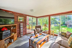 Cozy Waterfront Cottage w/ Deck on White River! - Image 3
