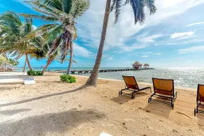 Ocean-view studio with pool, WiFi & partial AC - steps from the beach - Image 2