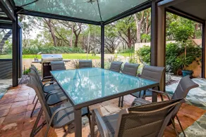 Broadwater Bliss—Beachside Escape w/ Resort Perks - Image 2