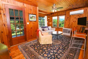 The Cottage at the Crown - Image 3