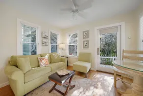 Greenback: Pet Friendly, 3 Houses to Beach Seaside - Image 2