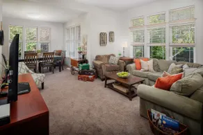 Single Level, Open Floor Plan, Wooded Patio, BBQ - Image 4