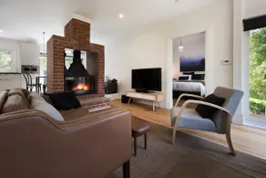 Annecy House - Image 4