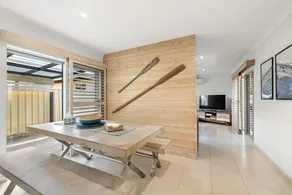 Pet Friendly Beachside Hideaway - Lazy on Lowry - Image 3