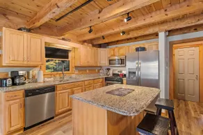 Secluded Cabin with Rustic Charm - Image 5