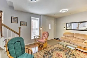 Charming Historic Condo - Walk to Downtown & UW - Image 5