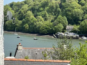 Holly Cottage - charming village location, views - Image 4