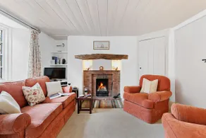 Curlew Cottage - Character Cottage with Superb River Views - Image 4