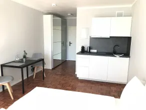 Comfort apartment with balcony - Image 5