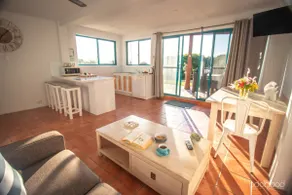 Absolute Beachfront Couples Getaway White Waves - Image 2