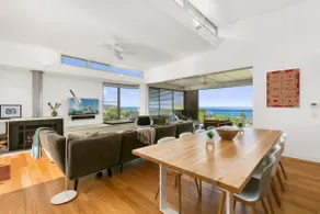 Spectacular Home Stunning Ocean & Headland Views - Image 3