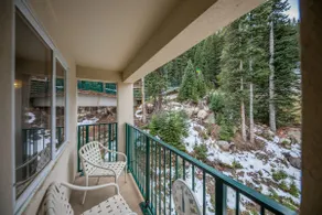 1 bedroom Iron Horse easy access to the slopes! - Image 4