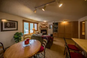 1 bedroom Iron Horse easy access to the slopes! - Image 3