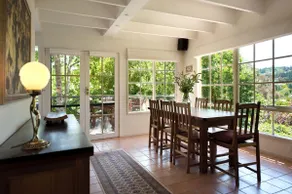 Lake Cottage - Gorgeous location near the Lake - Image 4