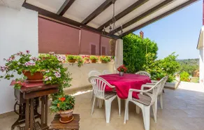 Attractive apartment near beach with BBQ - Image 2