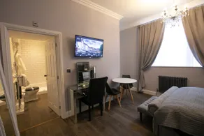 Norfolk Broads. Fully equipped beautiful apartment - Image 4
