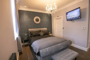 Maddermarket. Lovely, private home from home - Image 4
