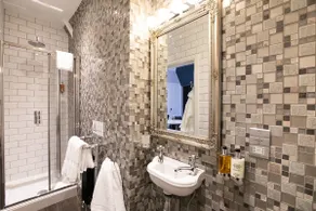 Norwich Market Place - Boutique apartment - Image 5