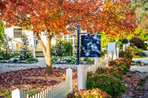 Autumn Beauty - Cottage 3 - Image 2