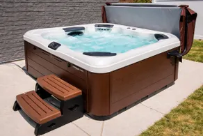 Family Fun Near SLC: Hot Tub, Trampoline & Canyons - Image 4