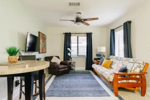 Two blocks from Beach - Walk to the water! - Image 2