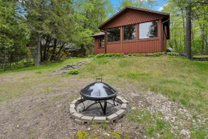 Waterfront and Screened in Porch- Nostalgic! - Image 4