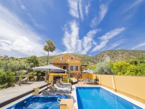 Cubo's La Casa Grande / Jacuzzi / pool / aircondition / have - Image 5