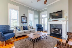 Centennial Coast Cottage - with Heated pool - Image 5