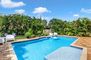 Bike to the Beach/Heated Pool - Image 2