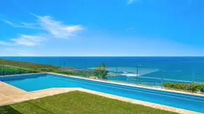 'Amazing 180 Degree Views' by HolidayCo - Image 2