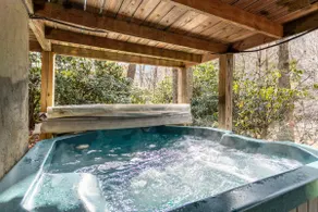 Draggin Fly - Fuga romantica! River Frontage - Hot Tub - Firepit - Image 5