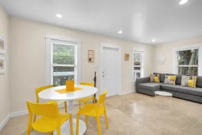 Renovated & Charming Grove Bay 1/1 Cottage - Image 5