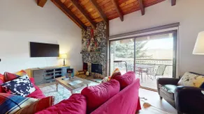 Loft mit zwei Schlafzimmern und bis zu acht Gästen mit Zugang zum Sun Valley Resort Pool - Image 3